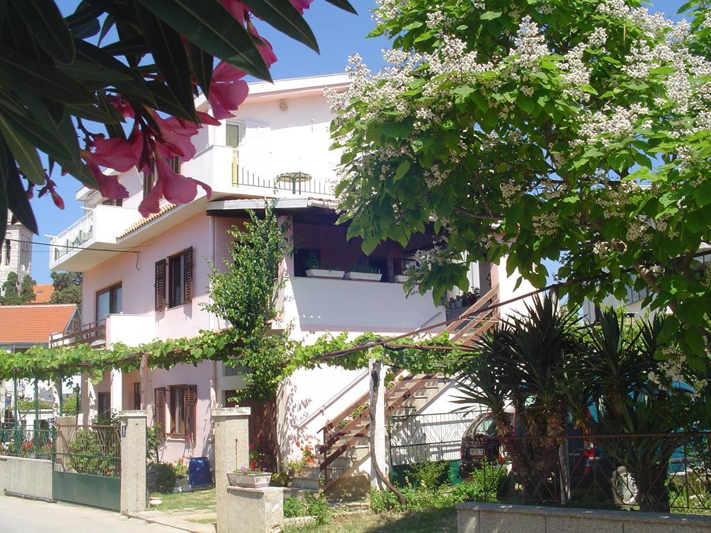 Apartments Ana&Neso ปาโกชตาเน ภายนอก รูปภาพ