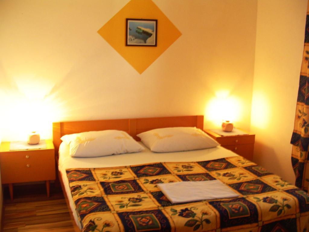 Apartments Ana&Neso ปาโกชตาเน ห้อง รูปภาพ